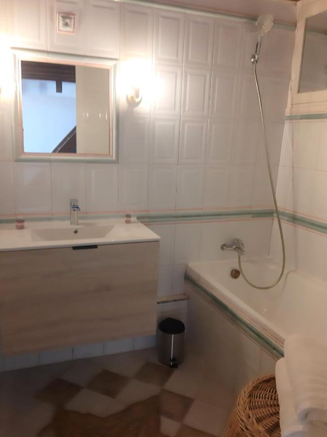 Appartement Le Mehari Cassis Eksteriør bilde